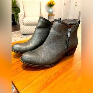 Lucky brand Bartalino ankle boots SIZE 9